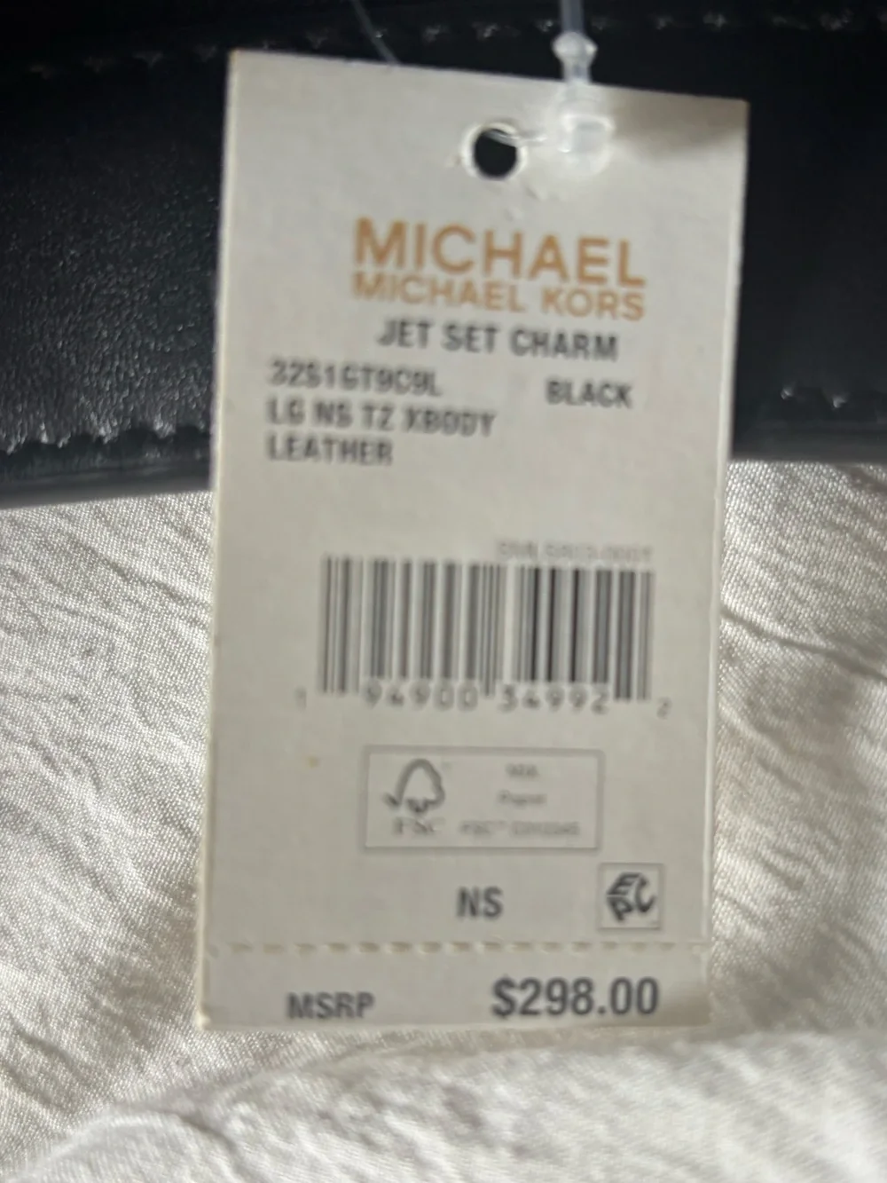 NWT! Michael Kors Black Pebbled Leather Jet Set Large Crossbody with Gold Logo